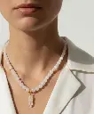 سلسلة نسائي حجر جاد ابيض
